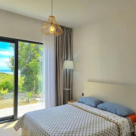 Villa Cape Of Rodon Vila With Pool - 277 Durrës